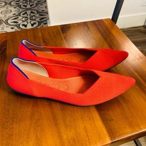 Rothys the point in Flame